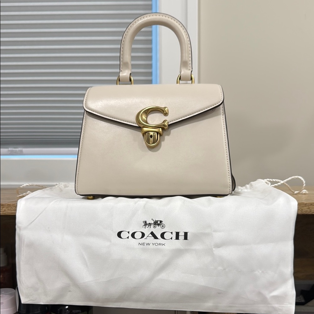 Coach Sammy Top Handle 21 White